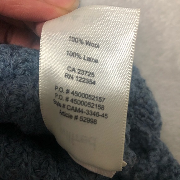 Aritzia Wilfred 100% wool Bluish Durabdal sweater - Picture 6 of 8